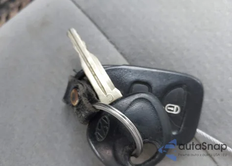 2009 Hyundai Santa Fe Gls z USA, uszkodzony, nr VIN 5NMSG73D19H318041